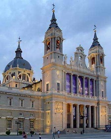 Catedral de La Almudena Catedral de La Almudena